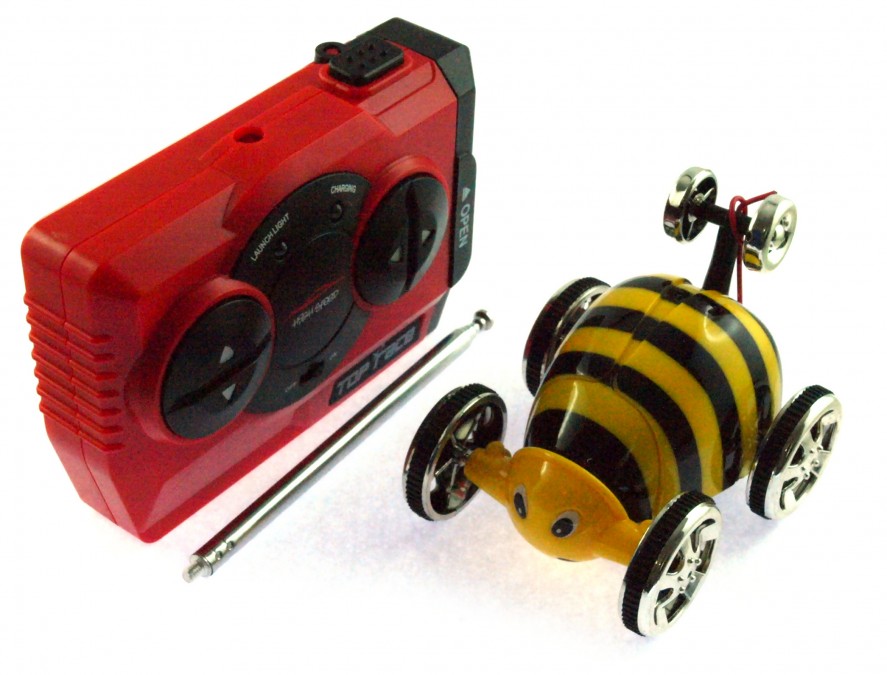 RC včielka FlyTec: Mini performance car RC 1:28 - žltá